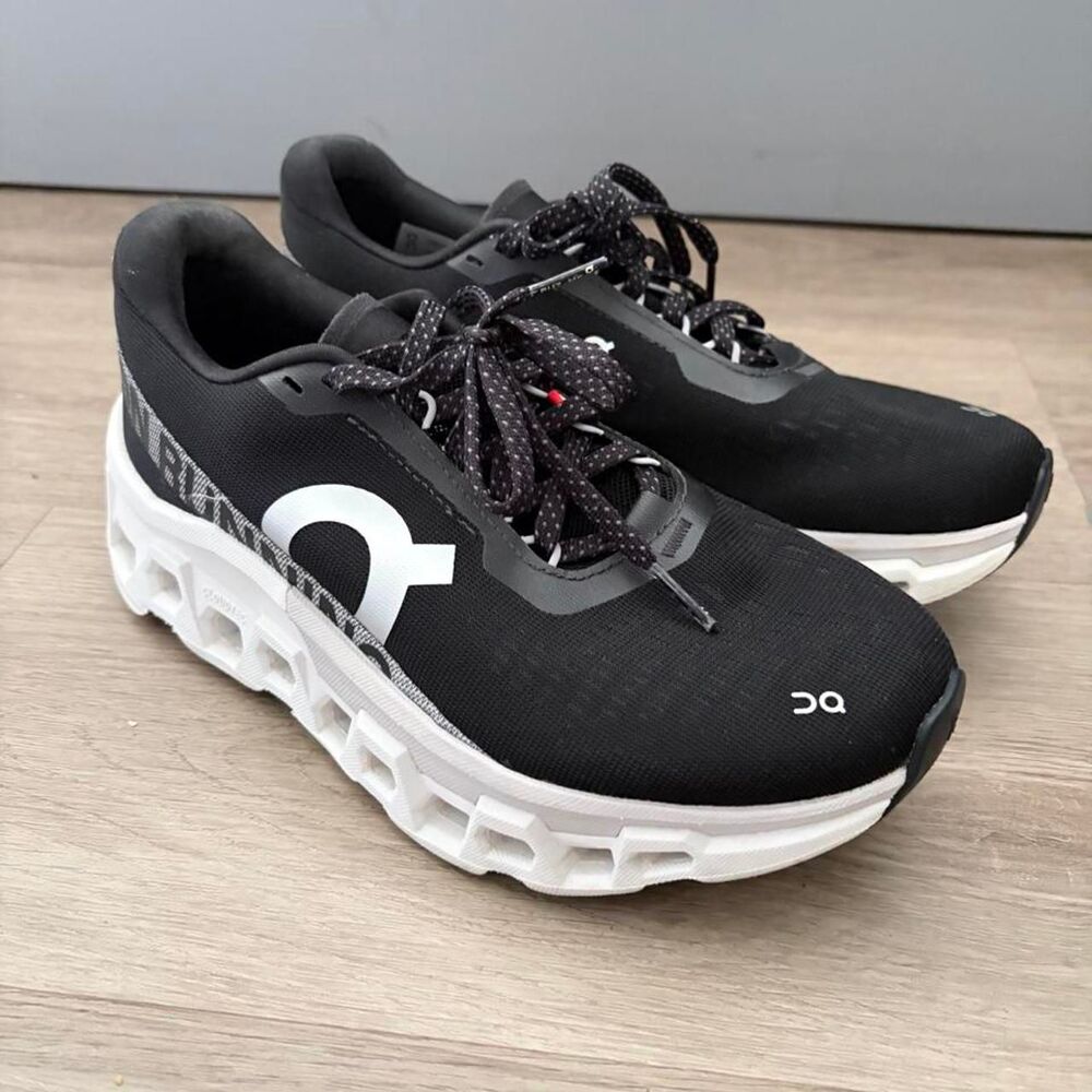 New Women's On Cloud Cloudmonster Running Shoes Size 7